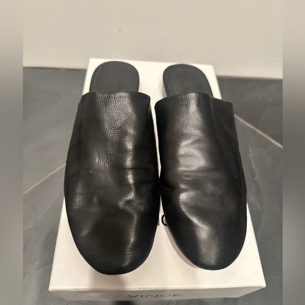 Vince Oren Flat